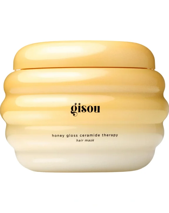 A lightweight face and body emulsion that helps unify the complexion and reduce the visibility of brown spots. Face and body emulsion with 5% Niacinamide is a versatile formula that helps reduce the visibility of brown spots on the face and body for a more even complexion. Tested on all skin types, it targets brown spots on key skin areas, including the face, neck, chest, and arms, to ensure a more even complexion on the face and body.